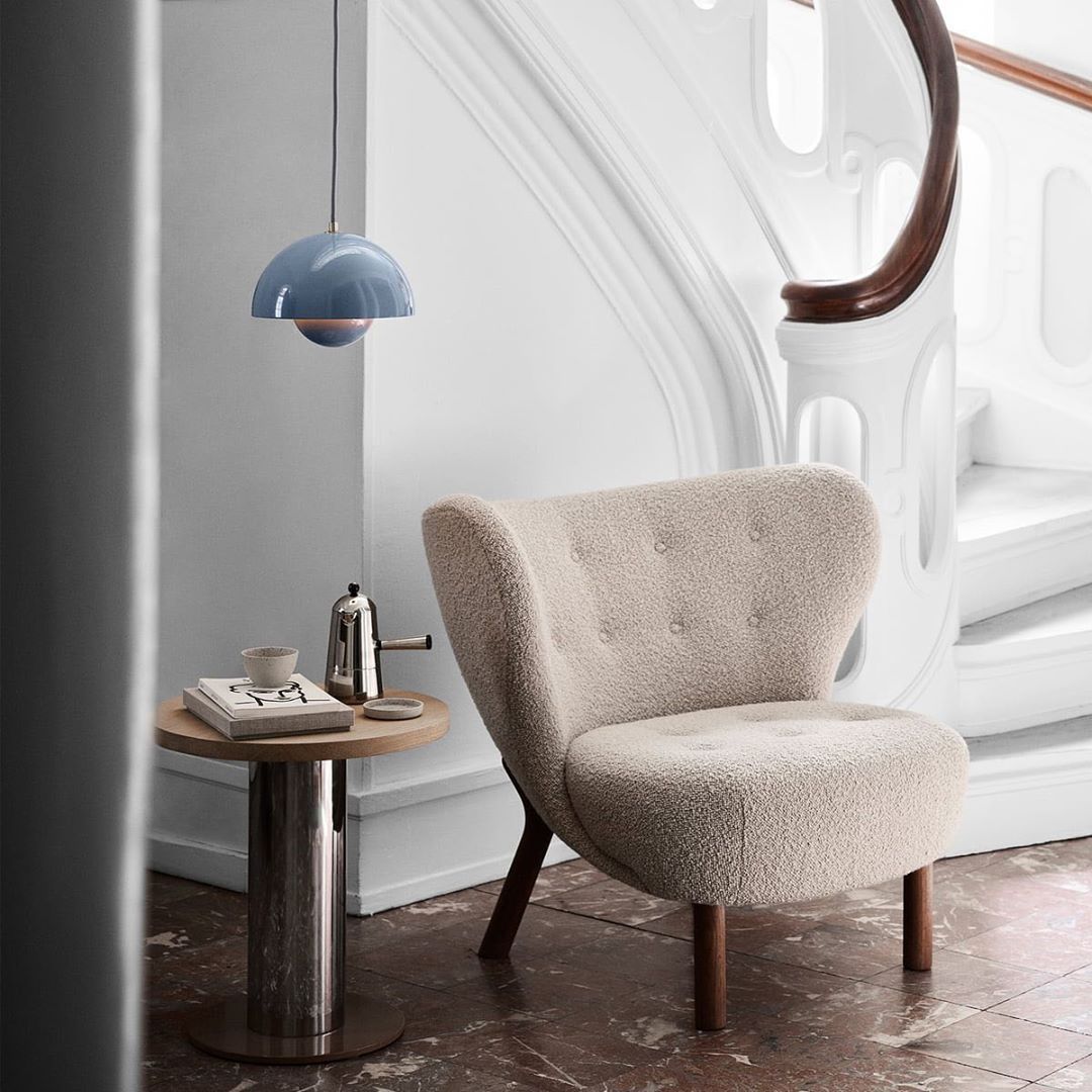 Minimalist Hemispherical Pendant Light Fixture