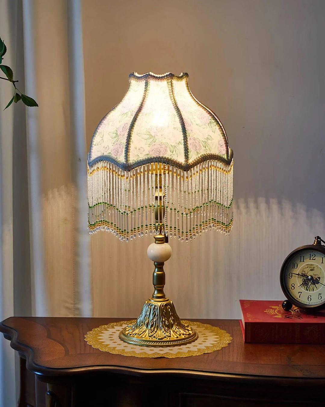 Vintage Table Lamp – Bell-Shaped Domed Fringe