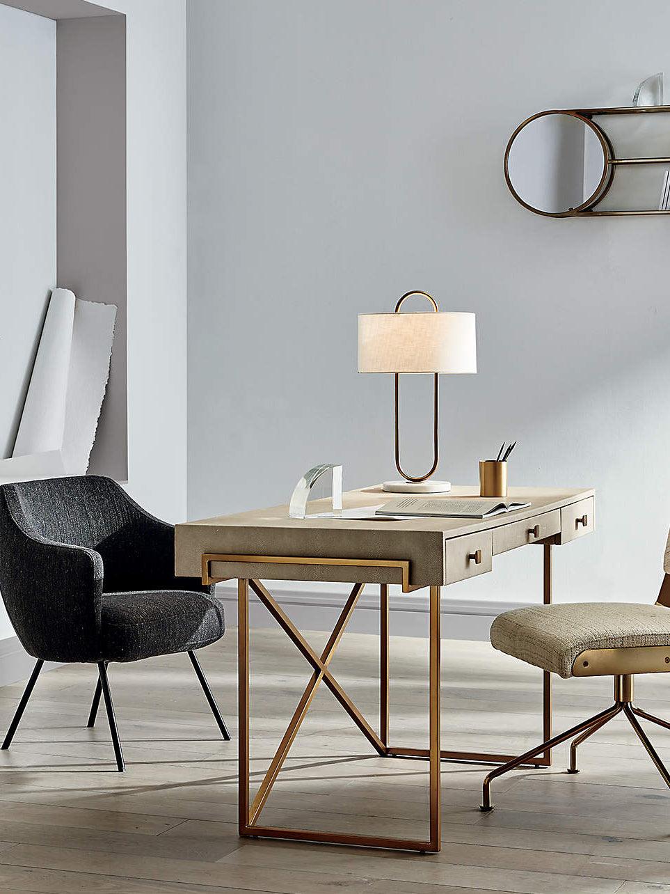 Minimalist Table Lamp featuring Closed Arc Design