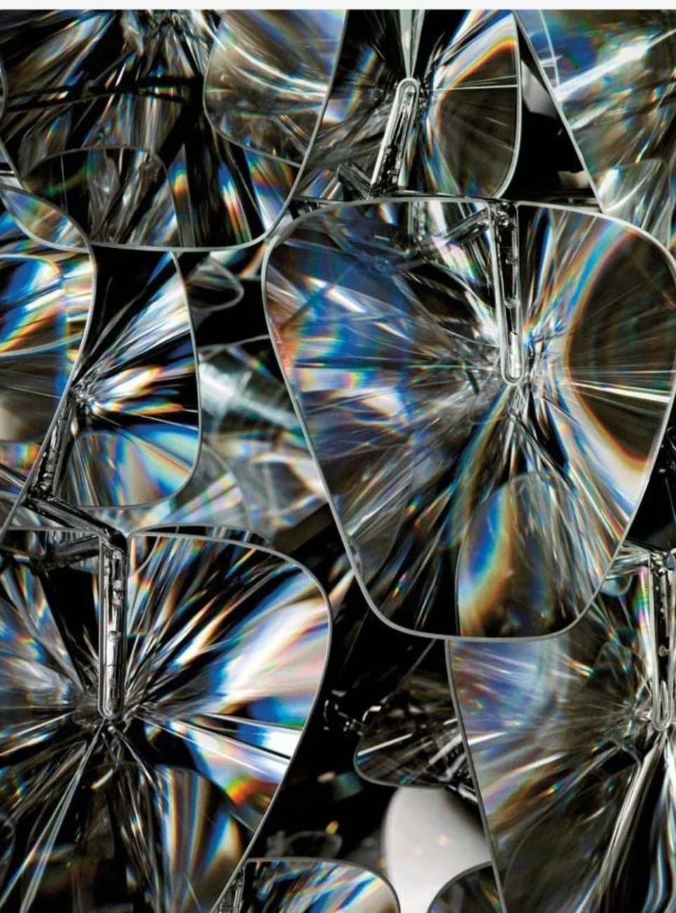 Modern Tripod Cone-Shaped Floor Lamp with Petals