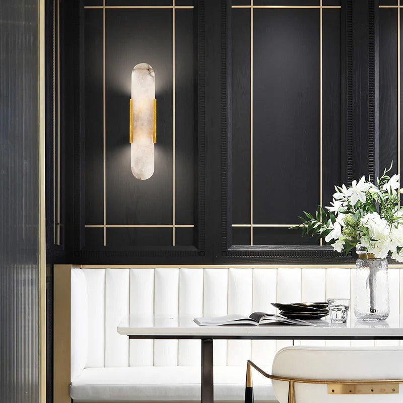 Minimalist Wall Sconce – Rounded Rectangular Shade
