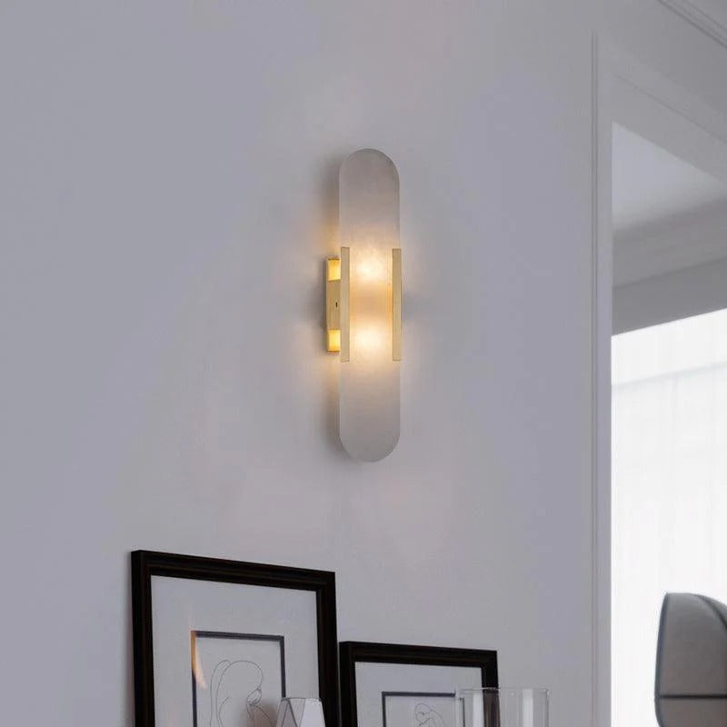 Minimalist Wall Sconce – Rounded Rectangular Shade