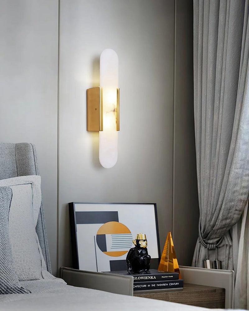 Minimalist Wall Sconce – Rounded Rectangular Shade