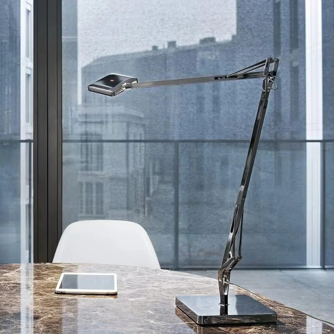 Minimalist Desk Lamp – Adjustable Geometric LED