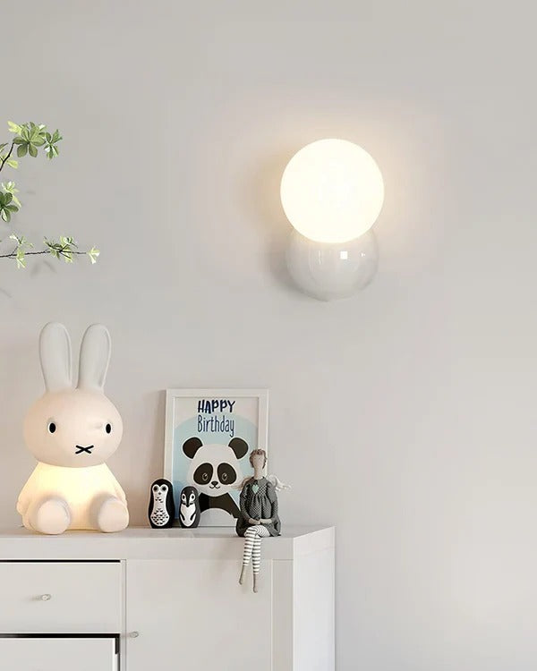 Minimalist Intersecting Spherical Wall Sconce