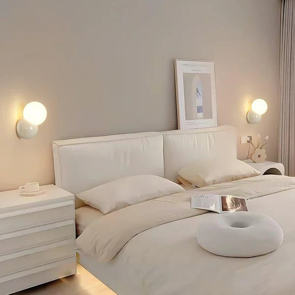 Minimalist Intersecting Spherical Wall Sconce