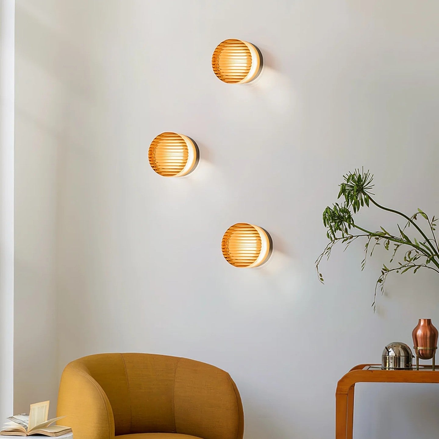 Modern LED Wall Sconce in Potato Chip Design