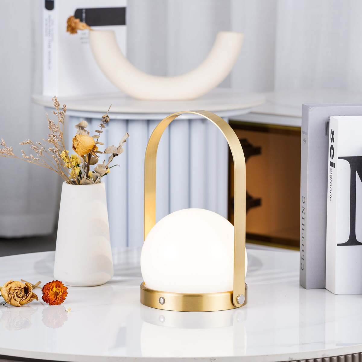Minimalist Spherical – Cordless LED Table Lamp