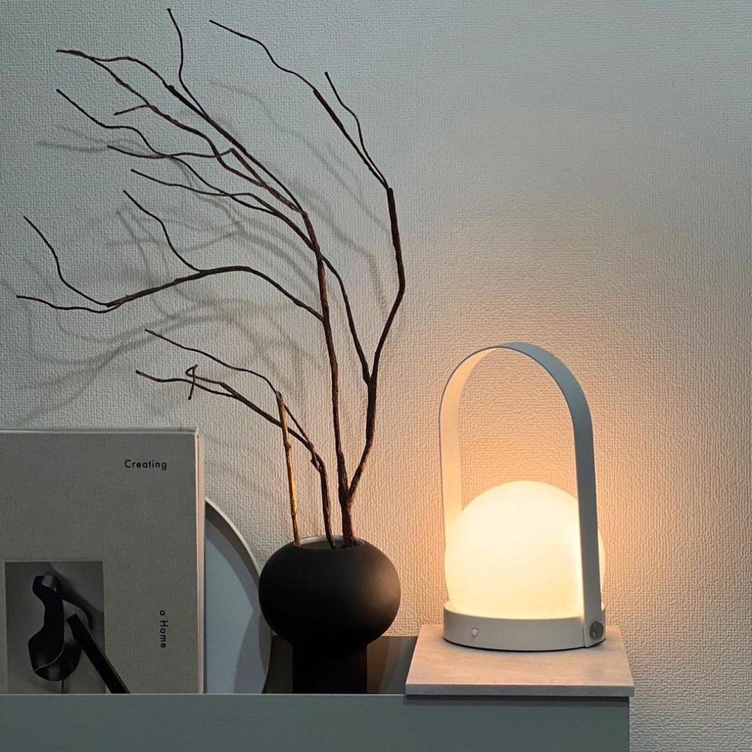 Minimalist Spherical – Cordless LED Table Lamp