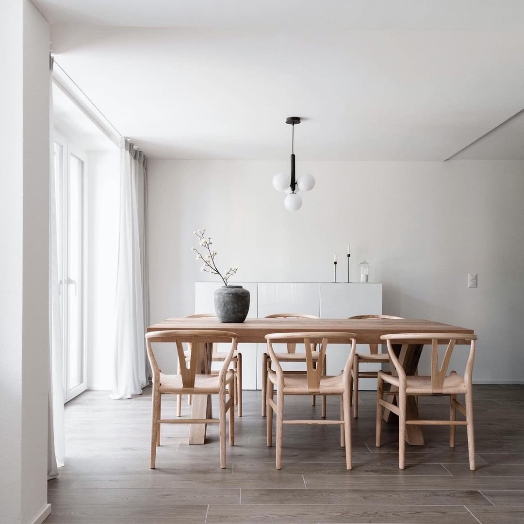 Scandinavian Pendant Lamp – Mouth-Blown Glass Spheres & Metal