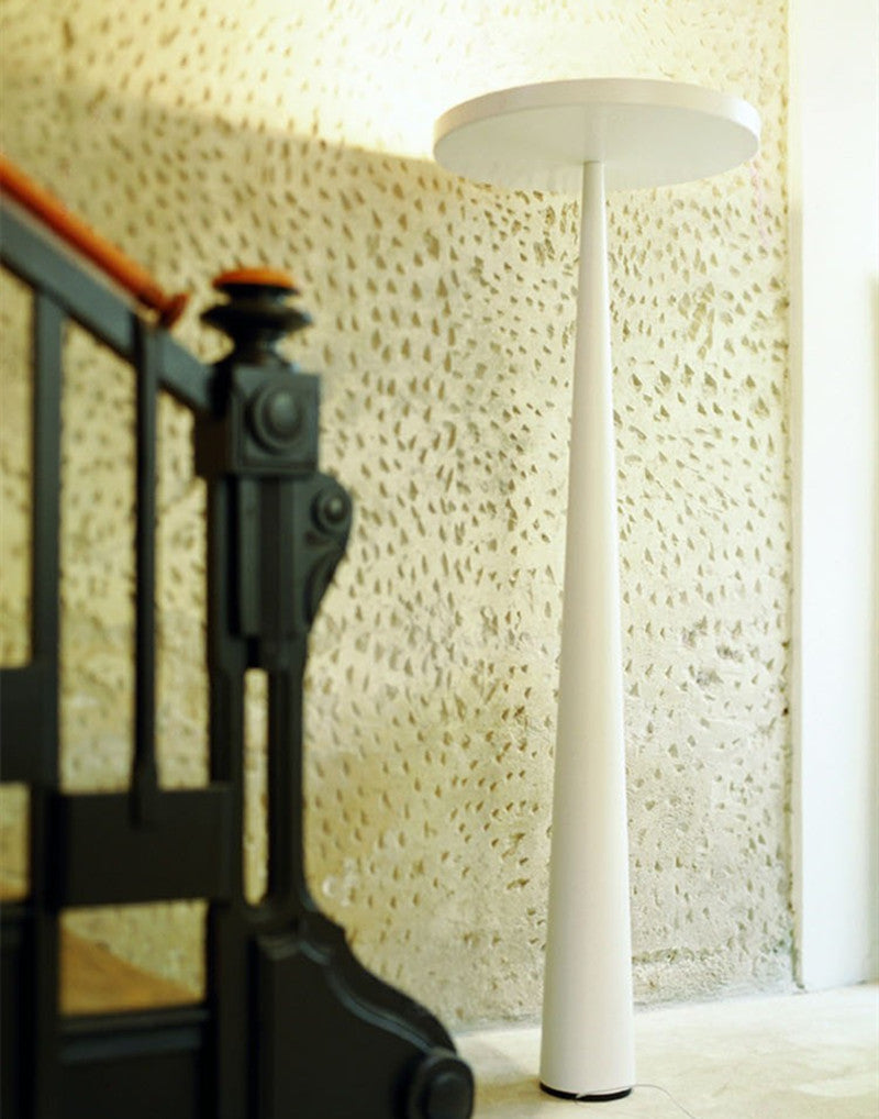Minimalist LED Floor Lamp – Disc Top, Conical