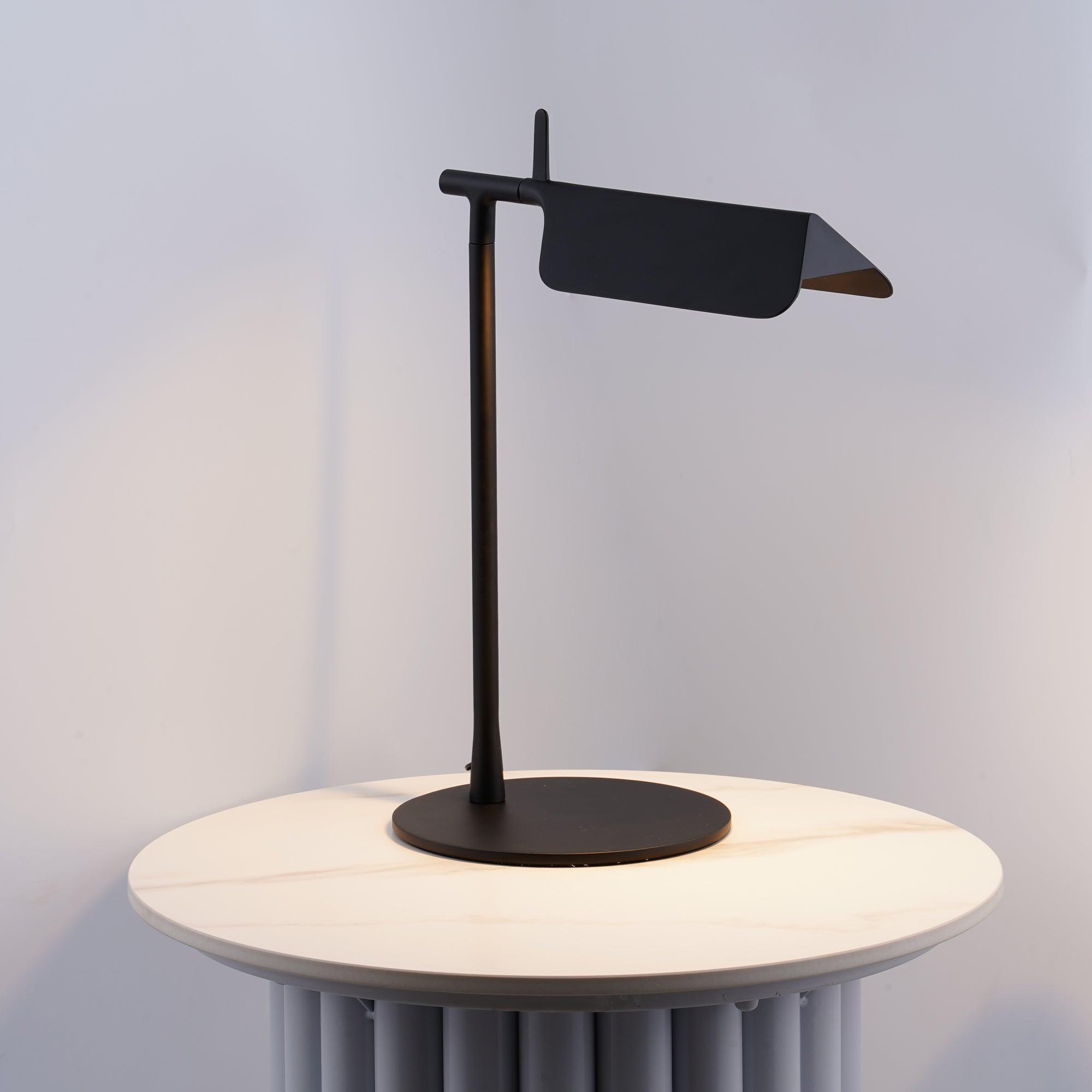 Minimalist LED Table Lamp with Rectangular Shade