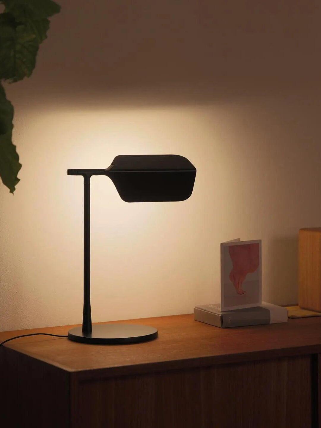 Minimalist LED Table Lamp with Rectangular Shade