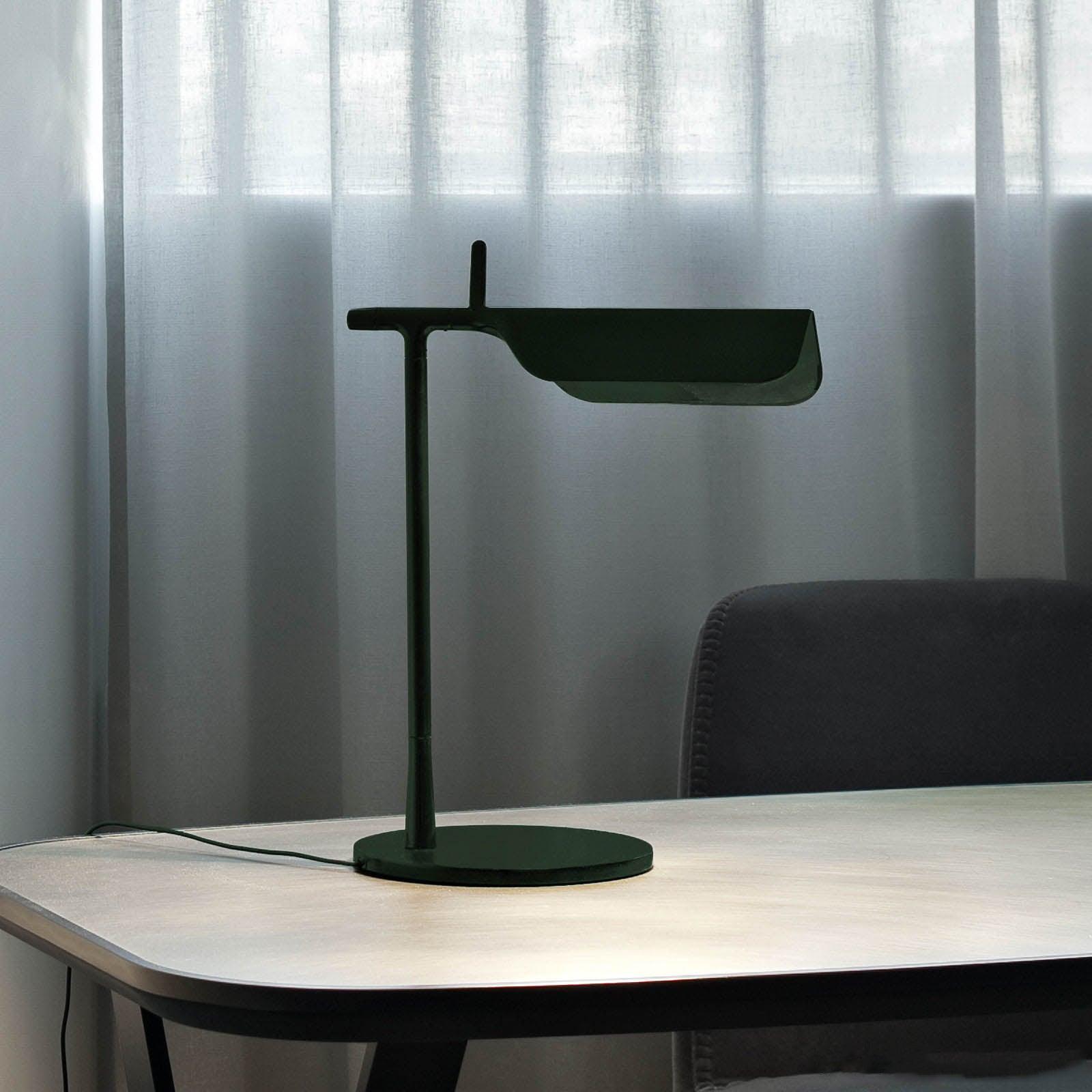 Minimalist LED Table Lamp with Rectangular Shade