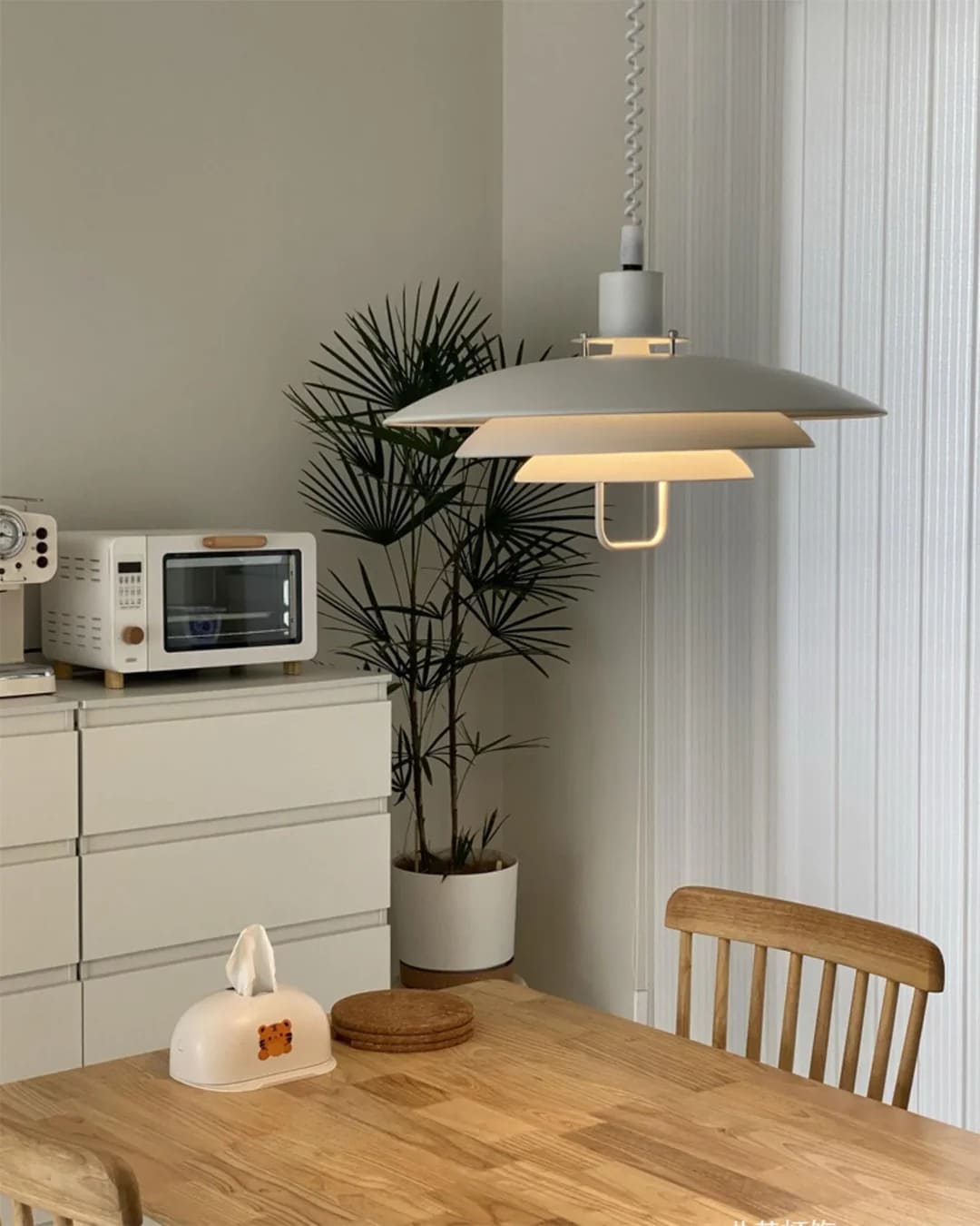 Scandinavian Dual-Disc Layered Pendant Light