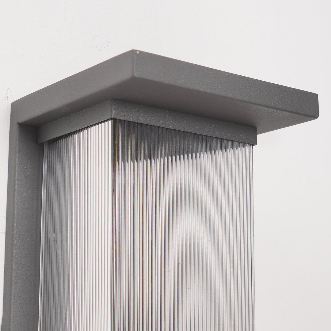 Modern Solar Outdoor Wall Fixture – Rectangular Design, Energy-Efficient
