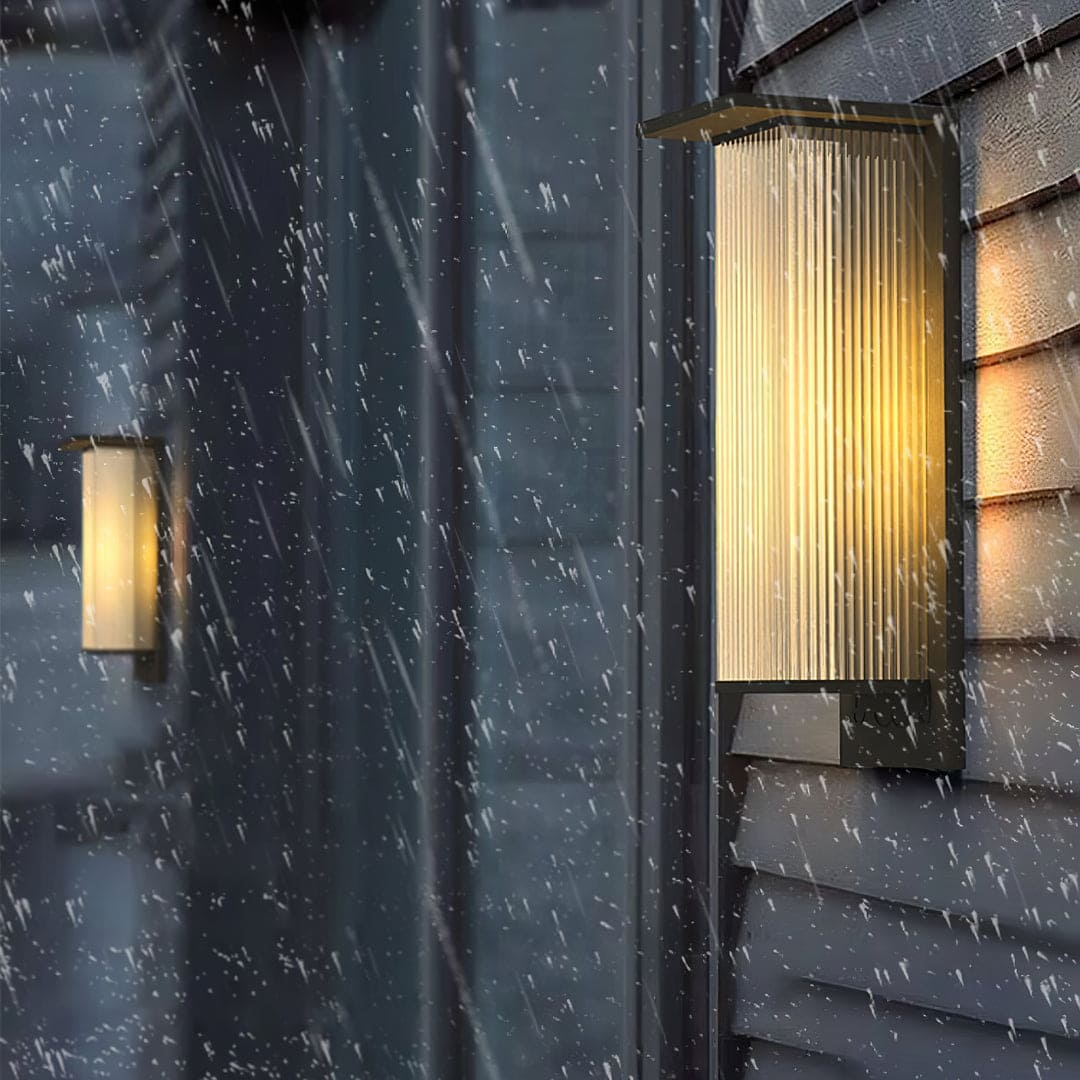 Modern Solar Outdoor Wall Fixture – Rectangular Design, Energy-Efficient