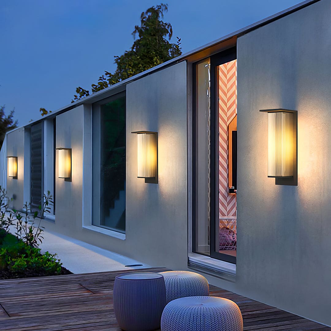 Modern Solar Outdoor Wall Fixture – Rectangular Design, Energy-Efficient
