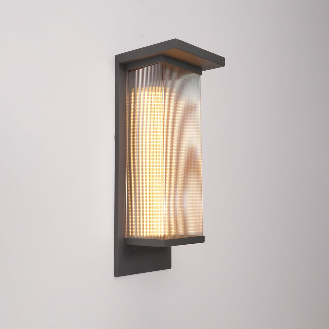 Modern Solar Outdoor Wall Fixture – Rectangular Design, Energy-Efficient