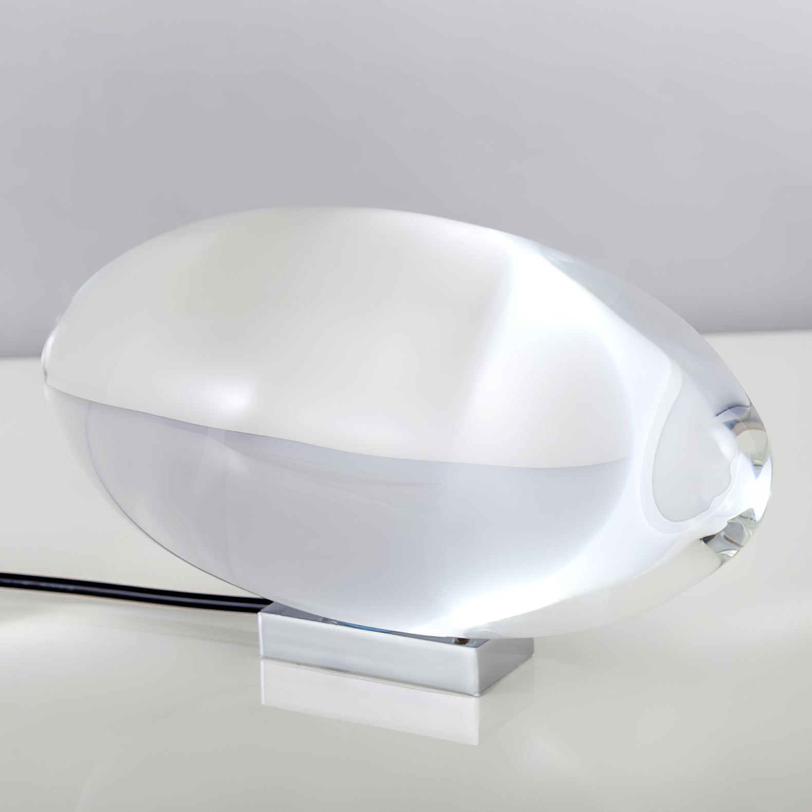 Table Lamp – Minimalist Oval & Rectangular LED
