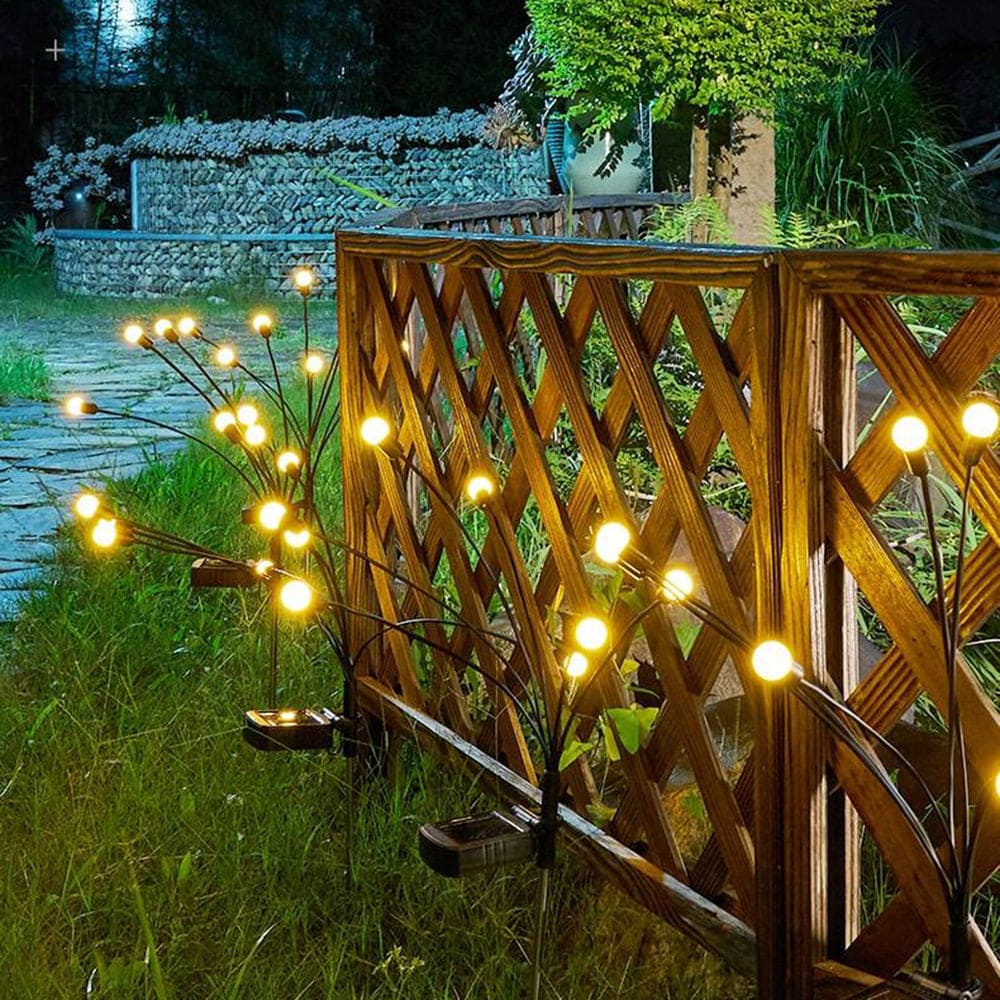 Elegant Outdoor Post Light – Black/White