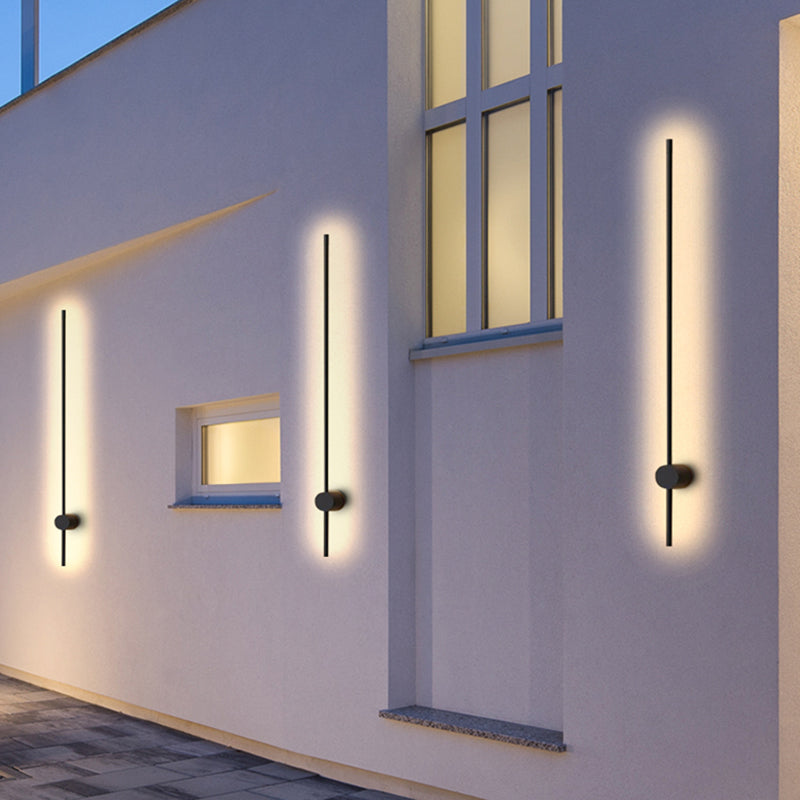 Minimalist Cylindrical Adjustable Wall Light with LED