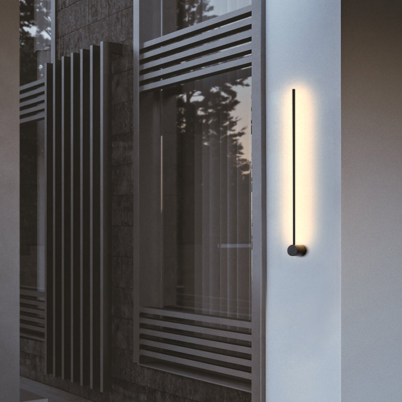 Minimalist Cylindrical Adjustable Wall Light with LED