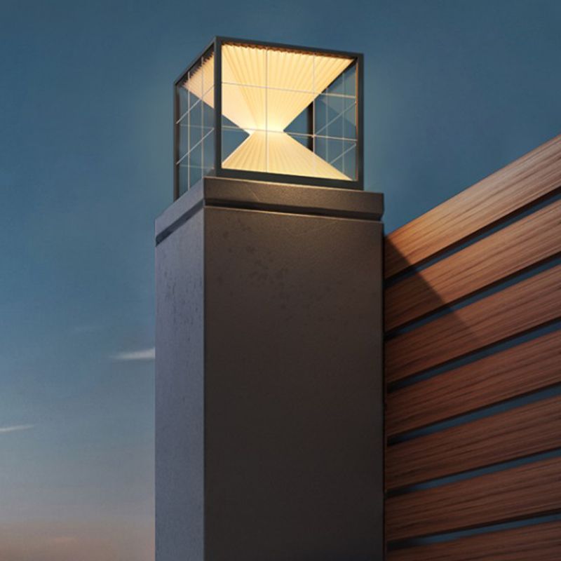 Modern Outdoor Post-Pier Solar Black/White Light