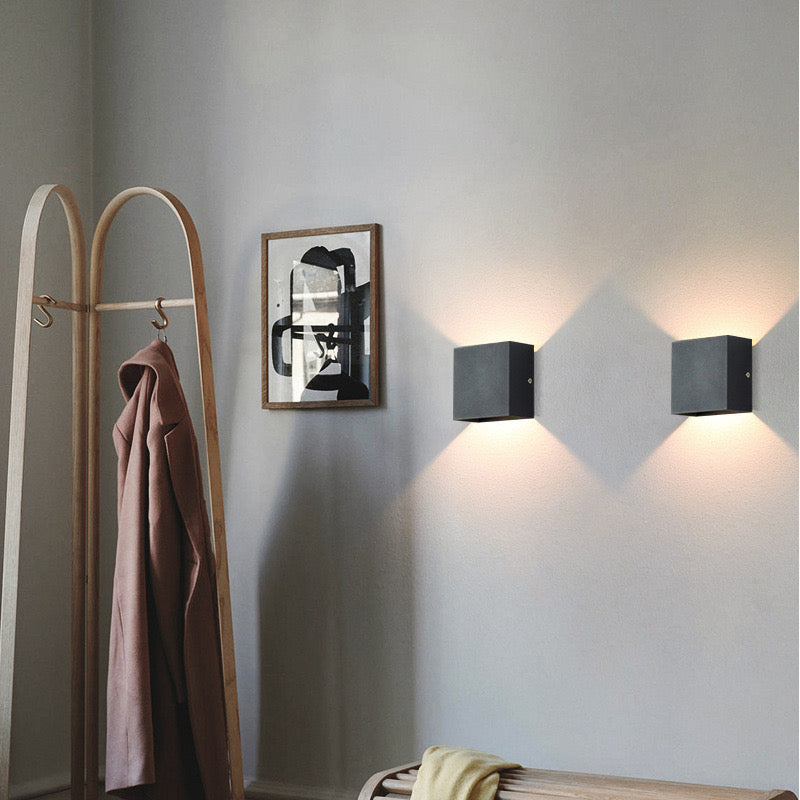 Modern Adjustable Square Outdoor Wall Lamp – LED Waterproof Lighting