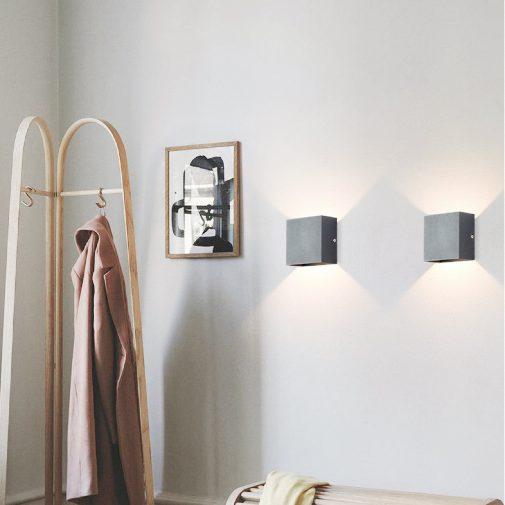 Modern Adjustable Square Outdoor Wall Lamp – LED Waterproof Lighting
