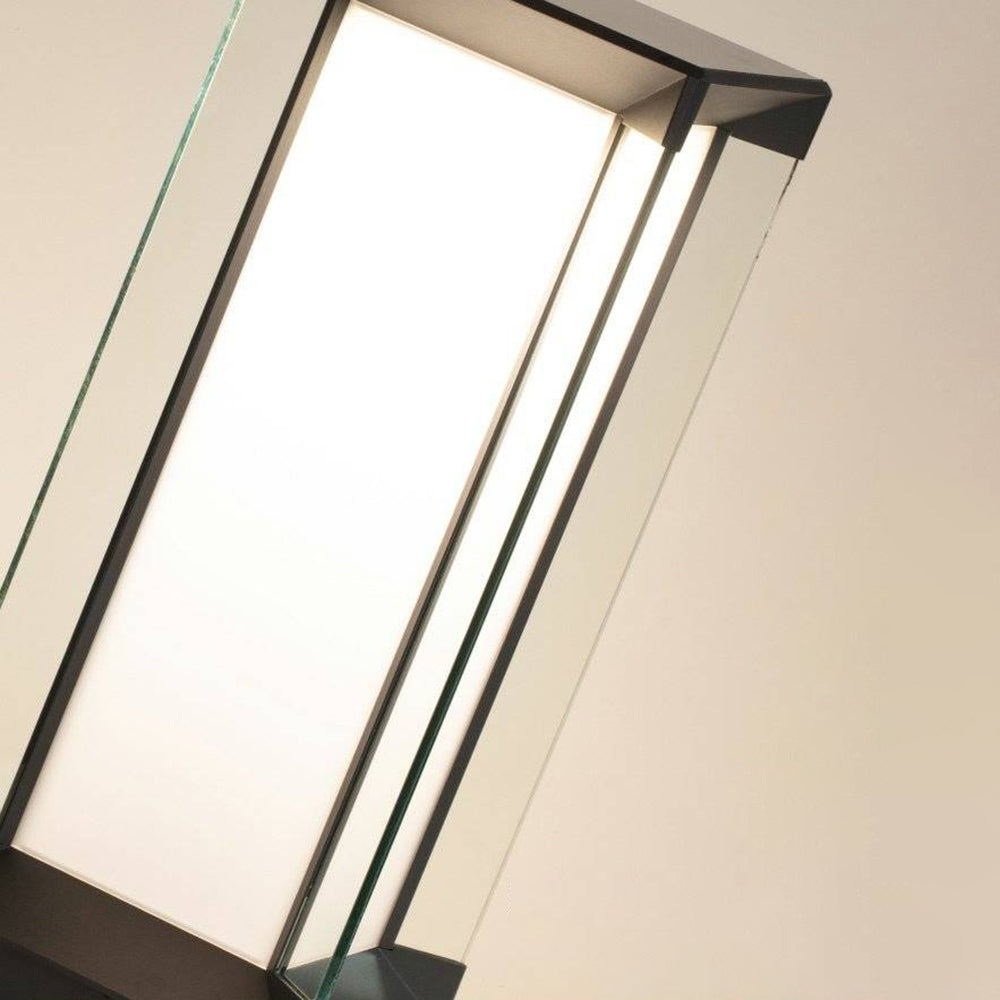 Outdoor Lantern Light – Modern Black Cube