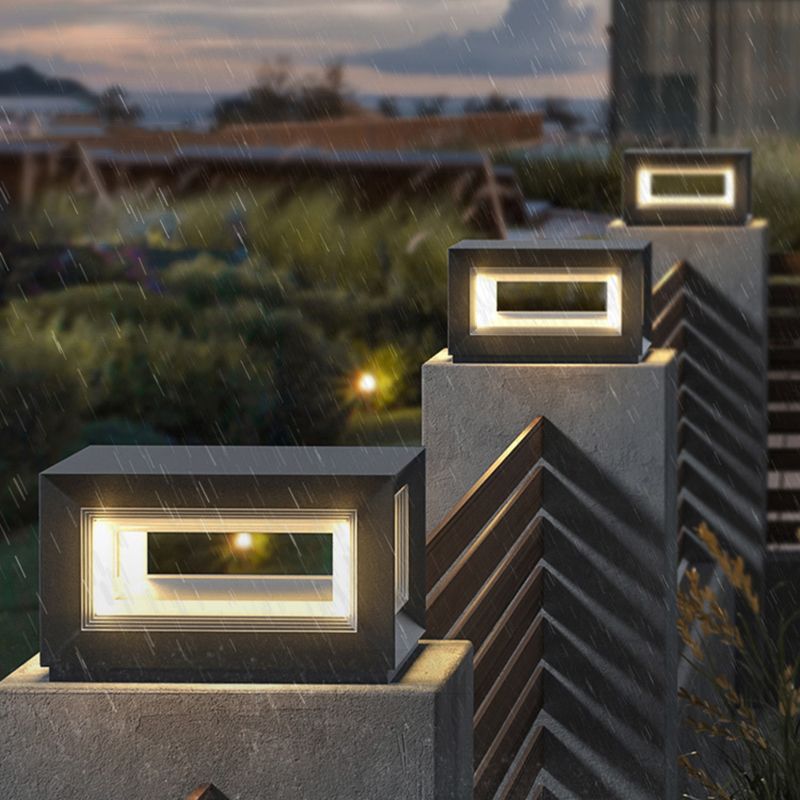 Outdoor Minimalist-Style Post & Pier Light