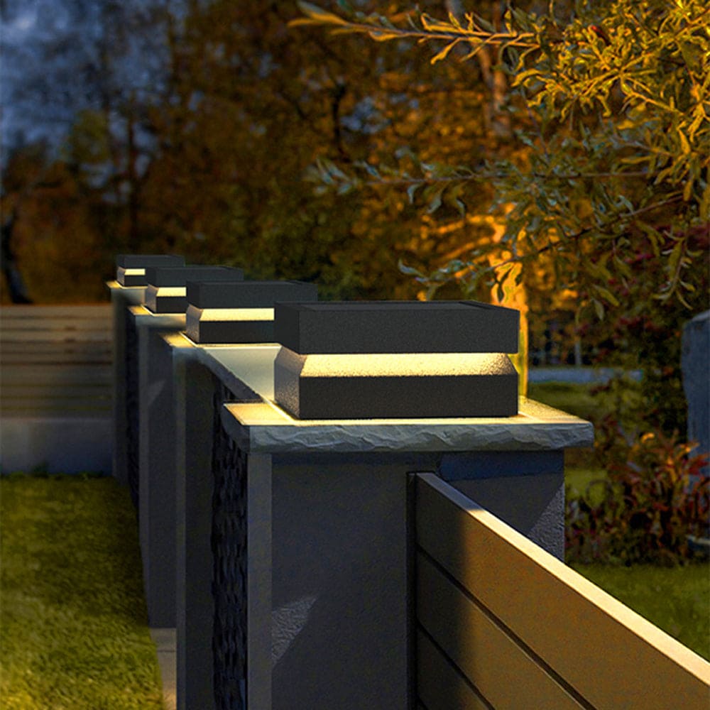 Outdoor Modern-Black Metal Post&Pier-Mount Light