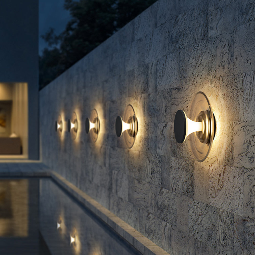 Outdoor Post & Pier Light – Modern-Minimal