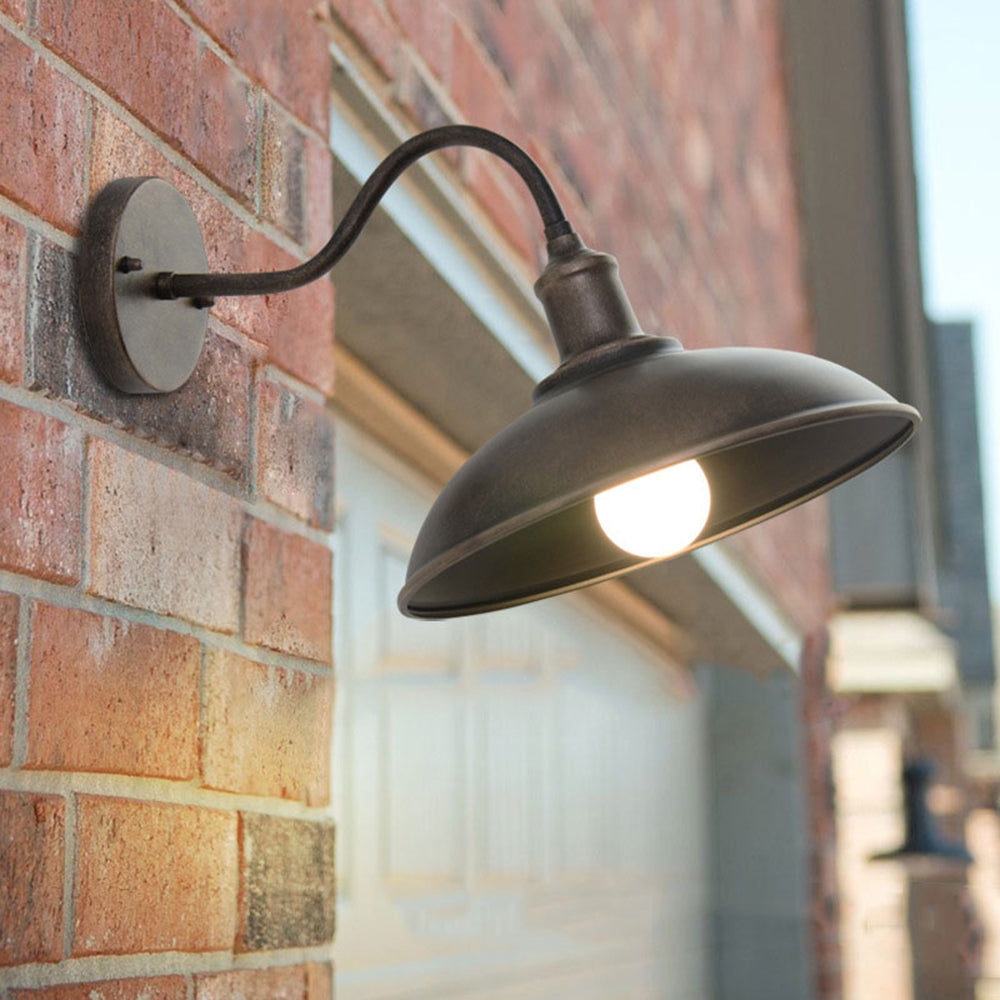 Rustic Bowl-Shaped Outdoor Wall Lamp – Antique Brass, Waterproof Design