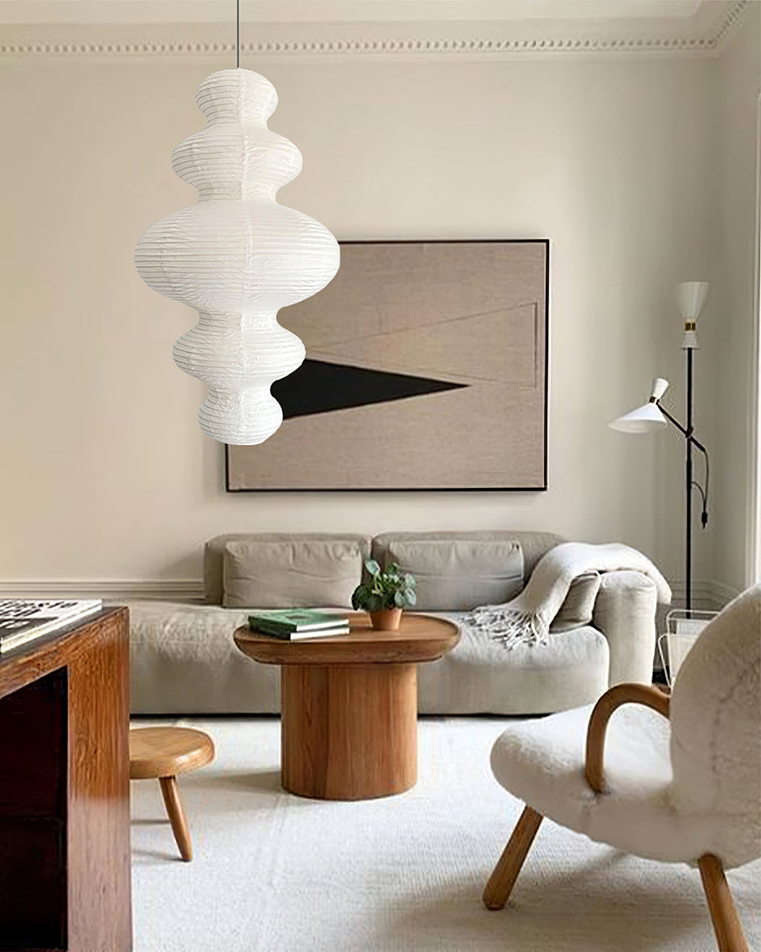 Sculptural Pendant Light & Minimalist Aesthetic