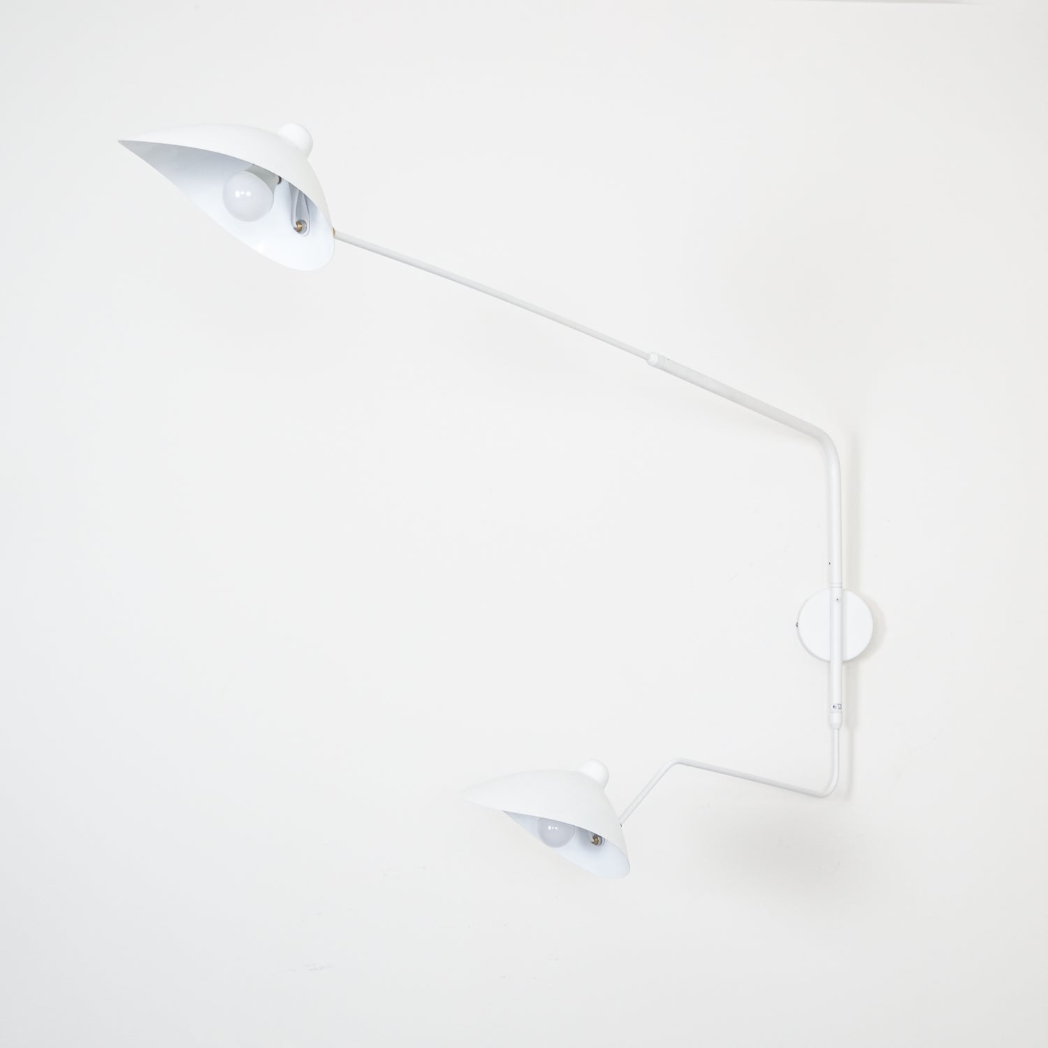 Adjustable Wall Sconce – Elegant and Functional