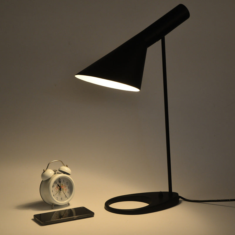 Adjustable Table Lamp – Danish Modern Iron Design