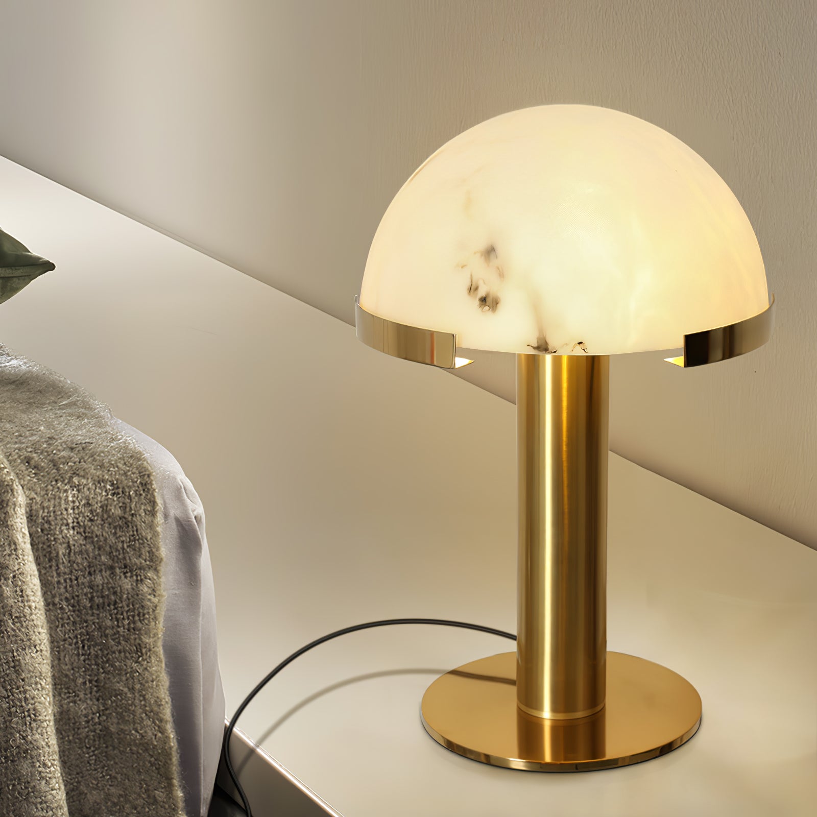 Alabaster Table Lamp – Mid-century Modern Design