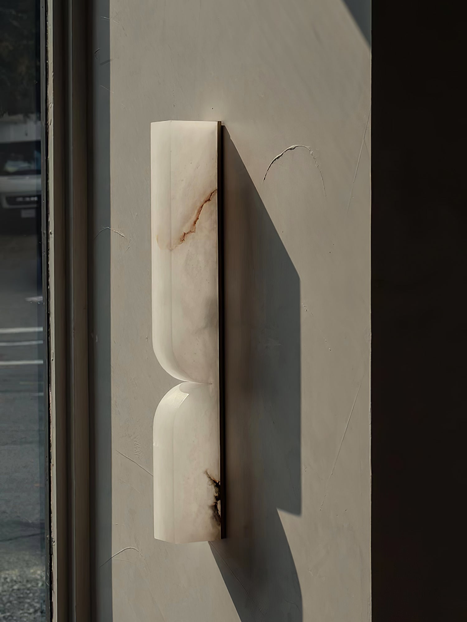 Alabaster Wall Sconce – Elegant LED Lighting