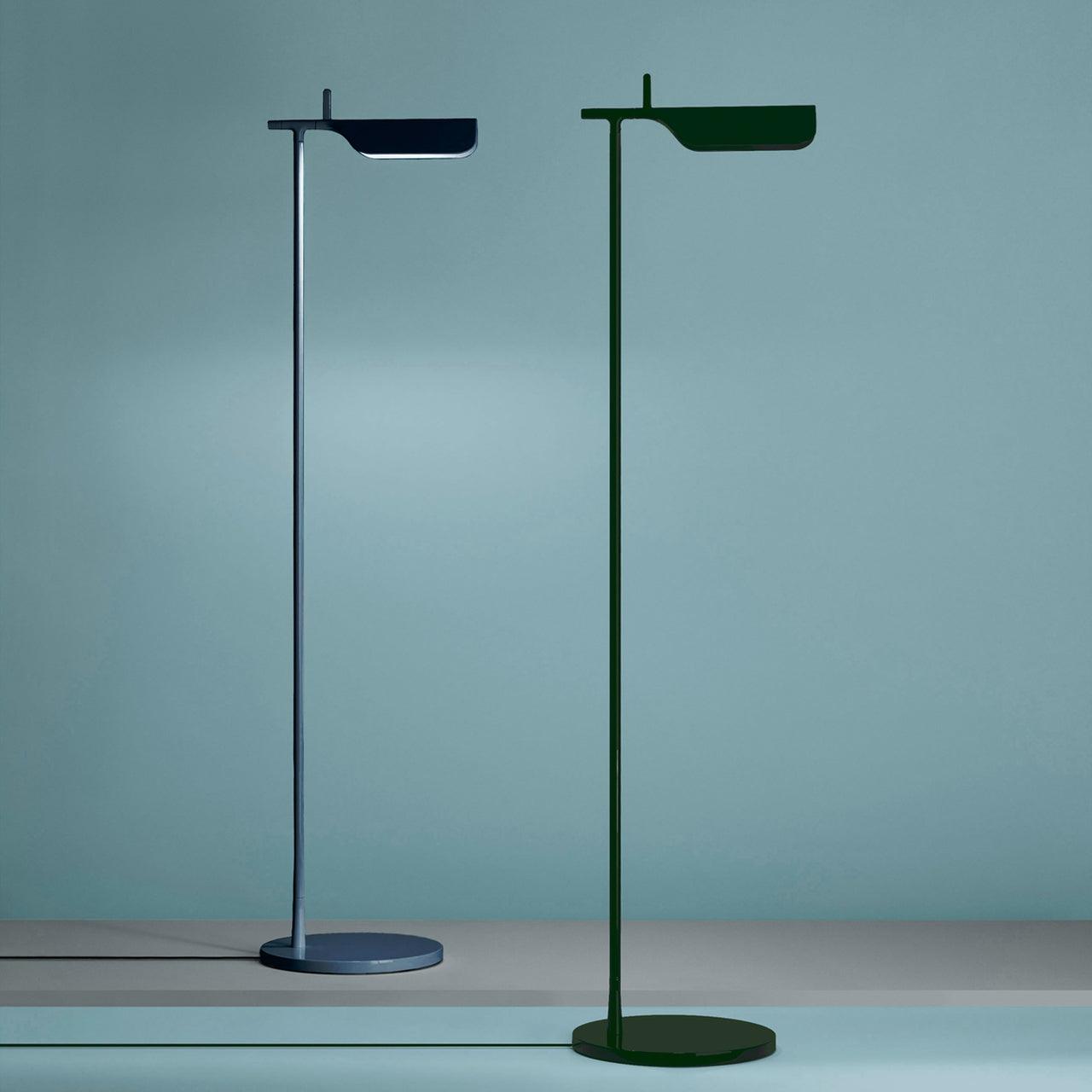 Contemporary Floor Lamp – Precision Crafted Design