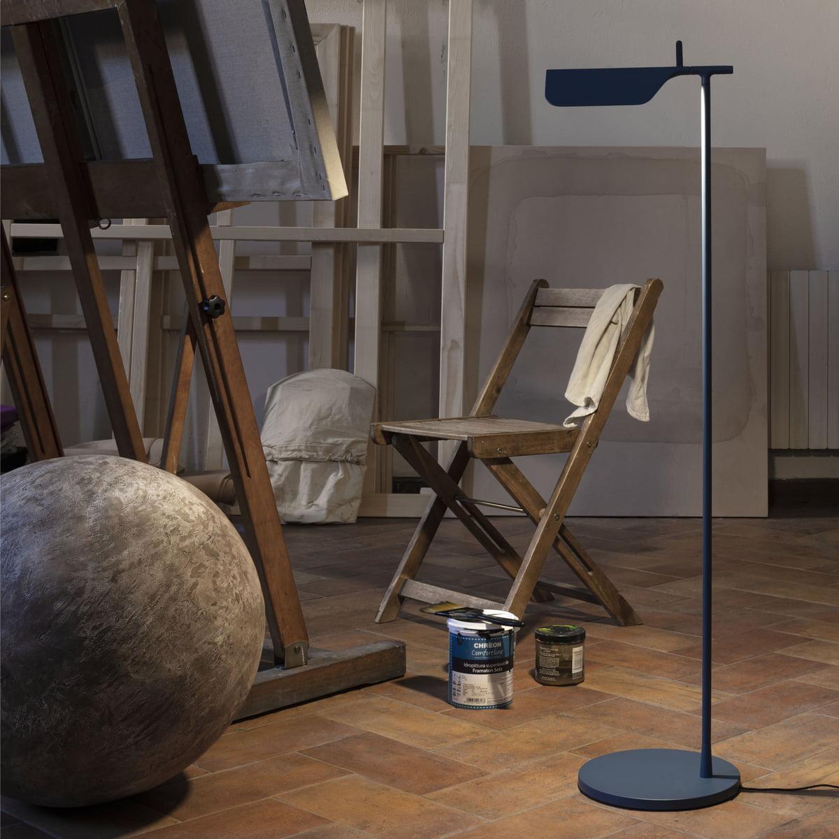 Contemporary Floor Lamp – Precision Crafted Design