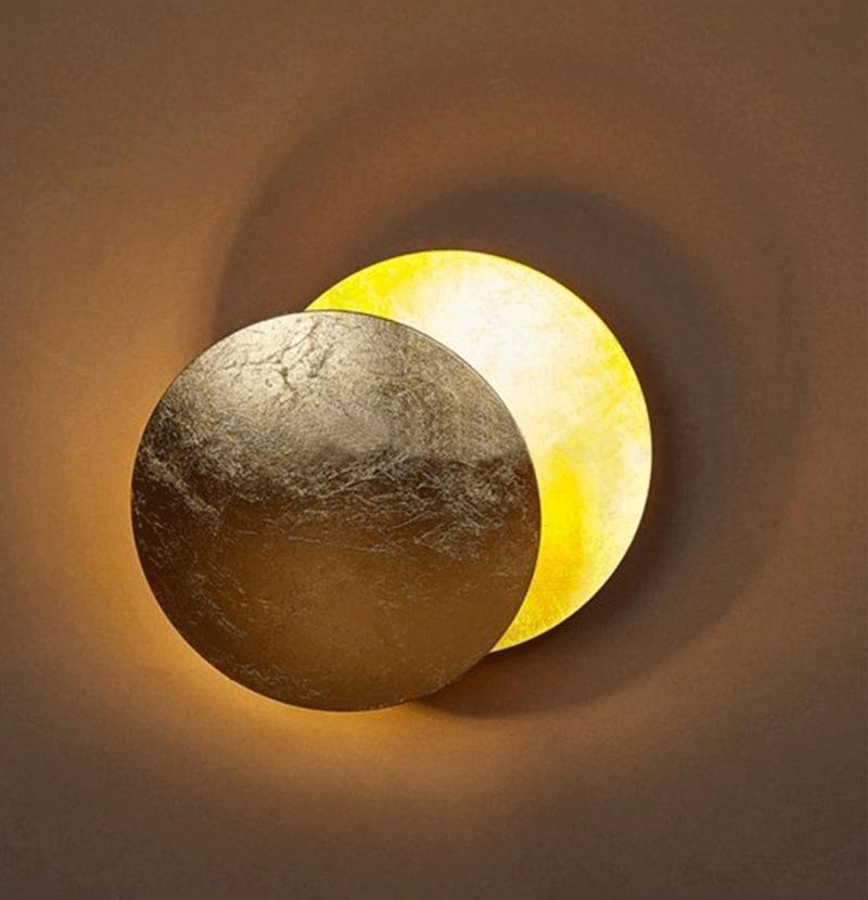 Contemporary Moon Wall Lamp – Metallic Finish