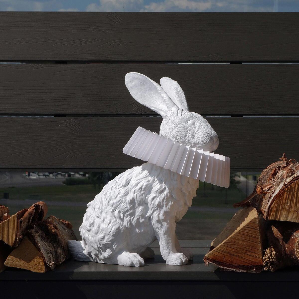 Creative Rabbit Lamp – Modern Artistic Home Decor