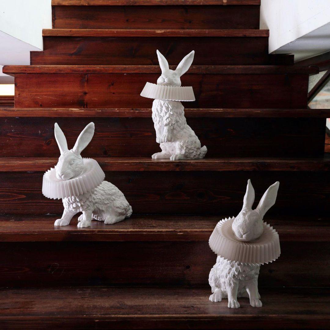 Creative Rabbit Lamp – Modern Artistic Home Decor