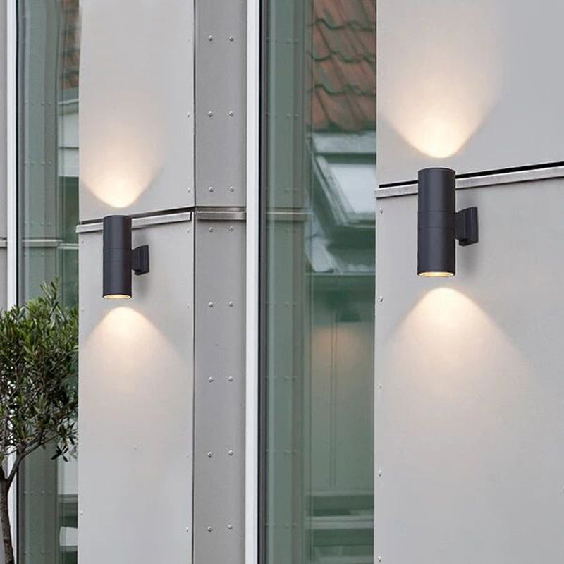 Modern Dual Head Outdoor Wall Lamp – Waterproof Metal Design