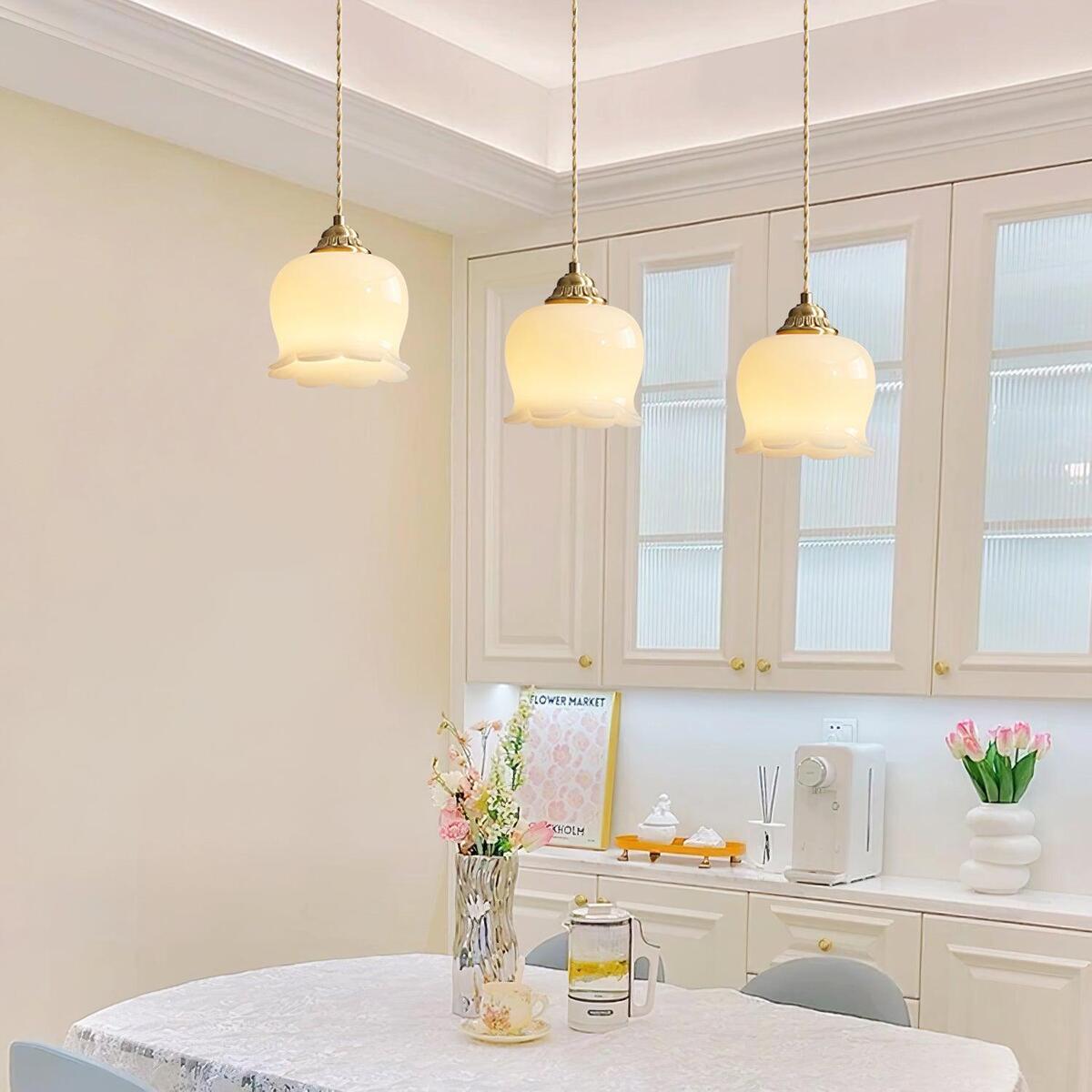 Flower Shaped Pendant Lamp - Artistic Home Decor