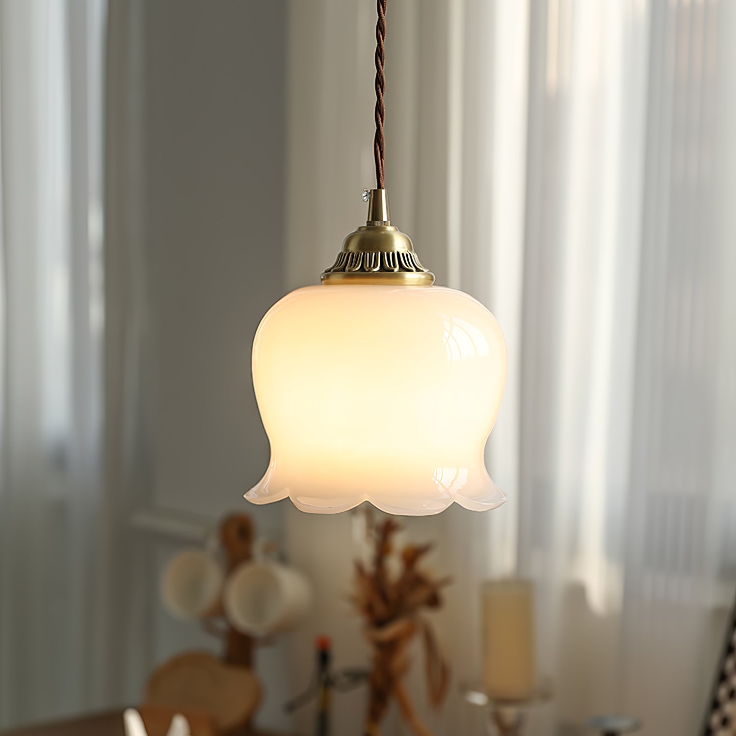 Flower Shaped Pendant Lamp - Artistic Home Decor