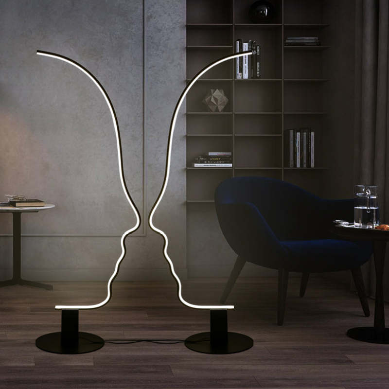 Human Face Outline Floor Lamp – Modern Arc Design