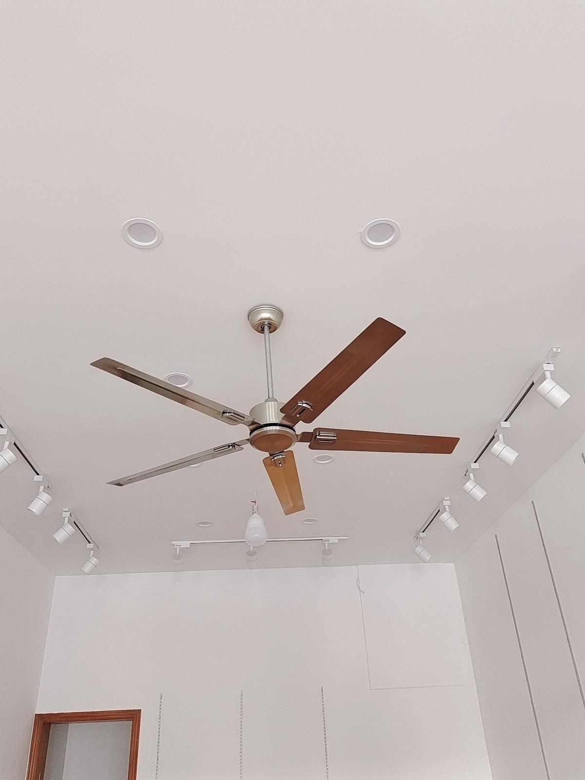 Industrial 5-Blade Ceiling Fan – Durable & Efficient